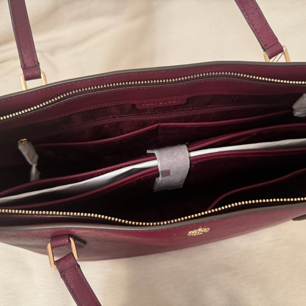 Tory Burch Emerson Tote - NWT - Picture 4 of 4